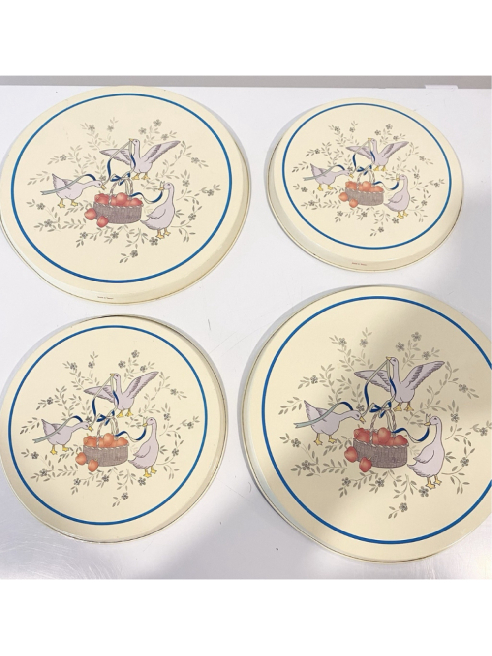 Vintage Goose Geese Metal Stove Burner Covers Set of 4 Country Kitchen Decor